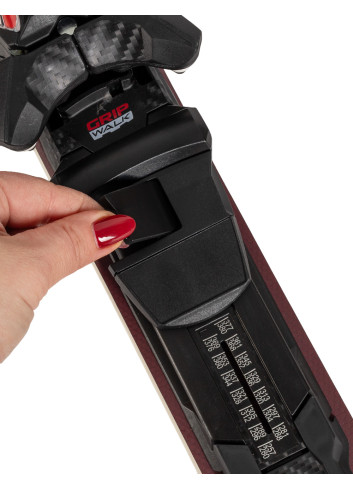 Narty slalomowe ATOMIC REDSTER Ti + wiązania ATOMIC EM12 z GRIP WALK  2026